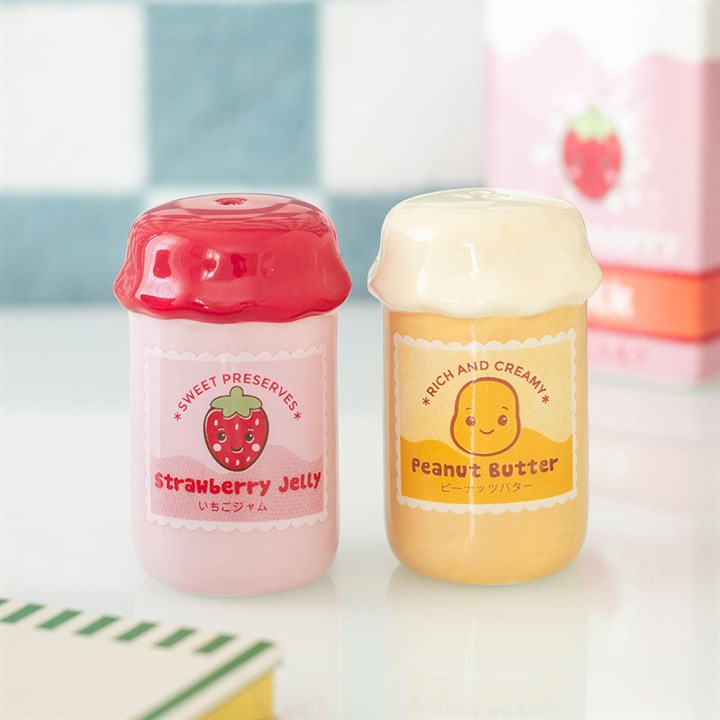 Peanut Butter and Jelly Jar Salt and Pepper Shakers